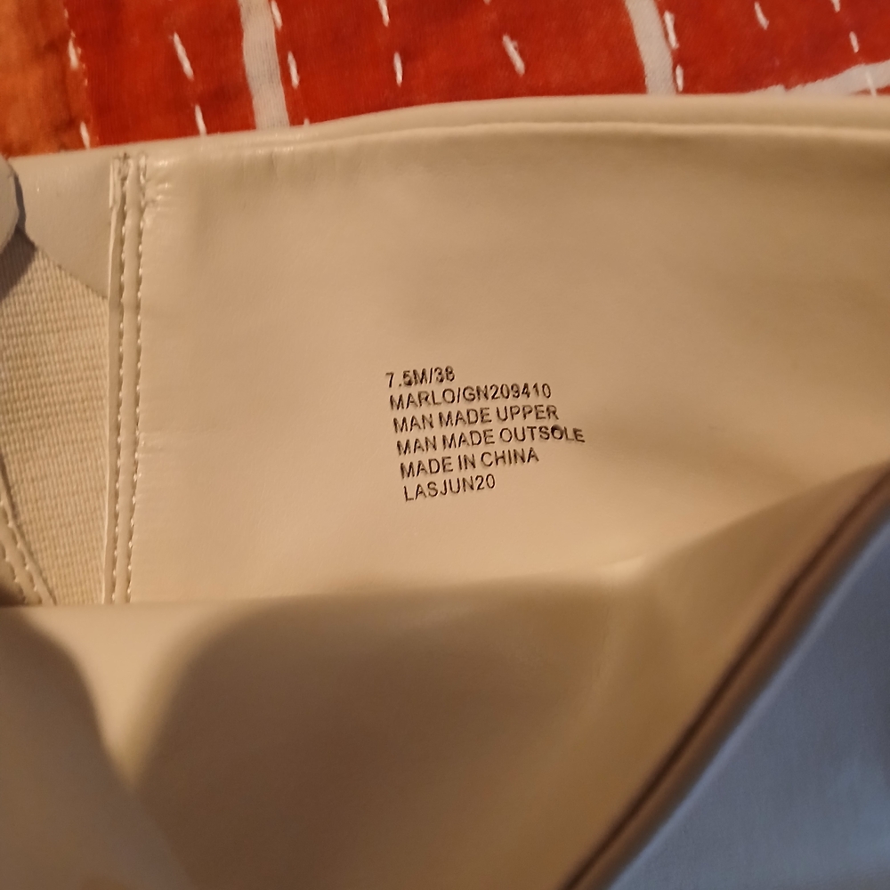 Women's Beige Boots